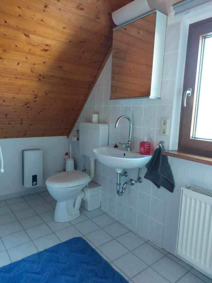 Dachgeschosswohnung Mit Burgblick In Kues แบร์นคาสเทล-คืสท์ ภายนอก รูปภาพ